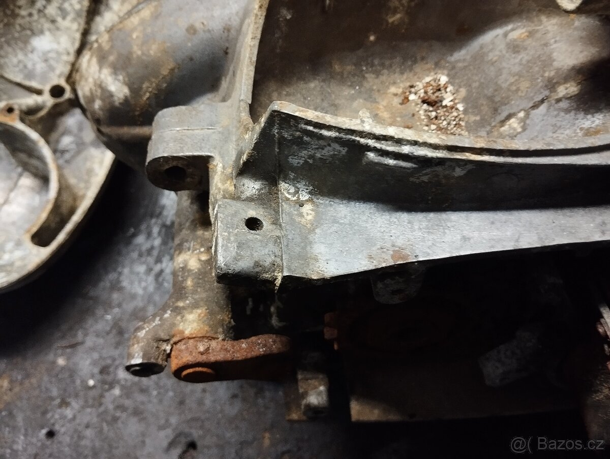 Jawa 250-11 pérák - 2