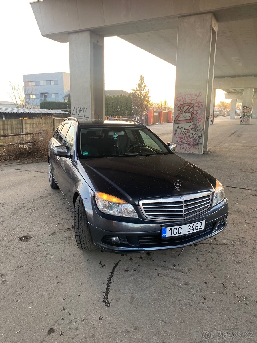 Prodám MB w204 1.8 kompresor - 2