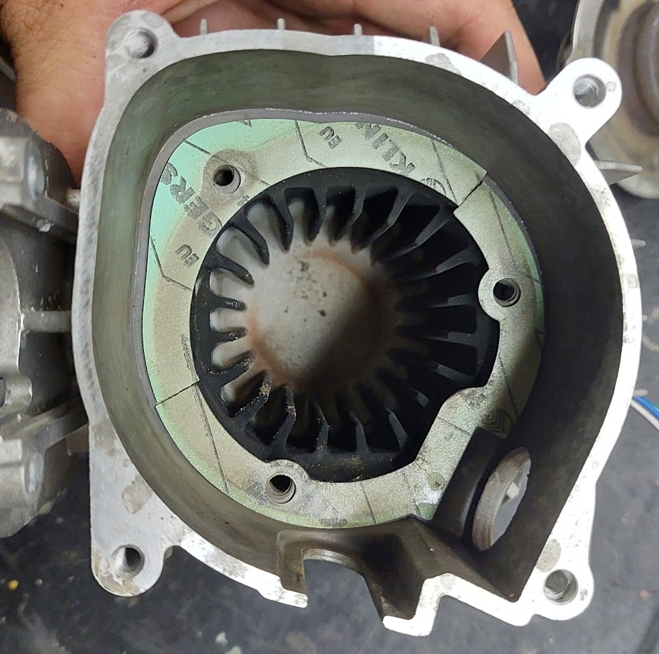 Nezávislé topení Airtronic D2 / D4 - 2