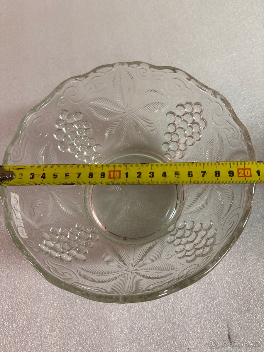 Mísa z vytlačovaného skla - 2