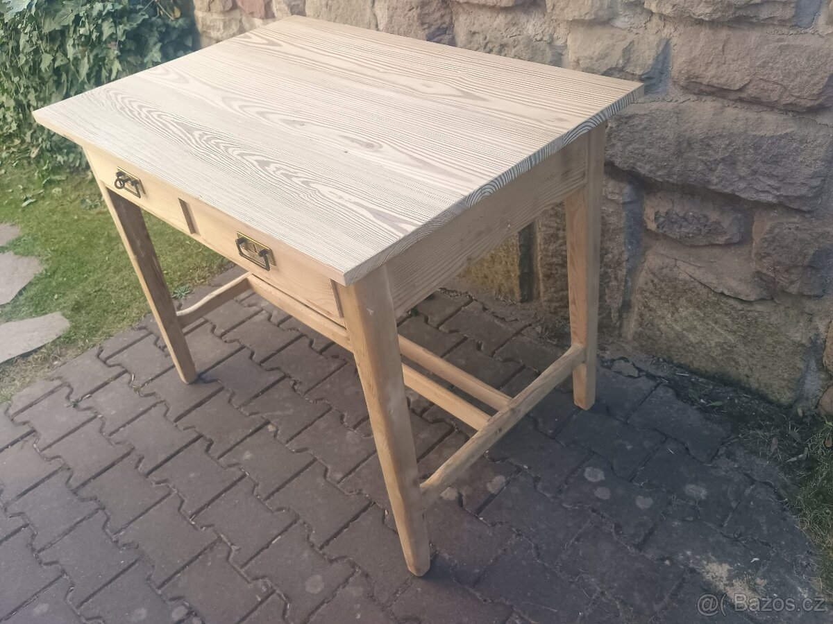 starý stůl modřín / smrk - 2