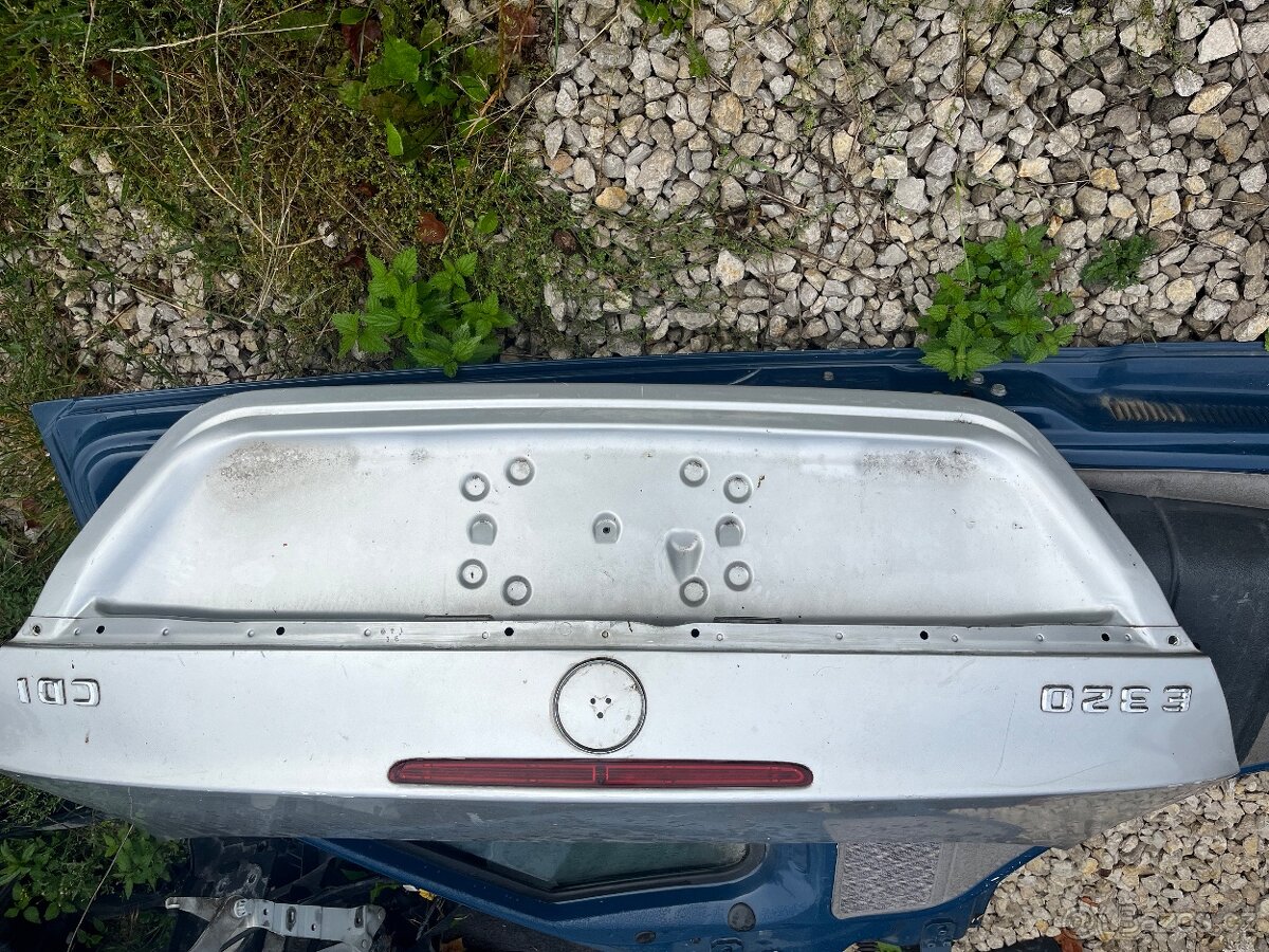 w211 mercedes e320 e500 - 2