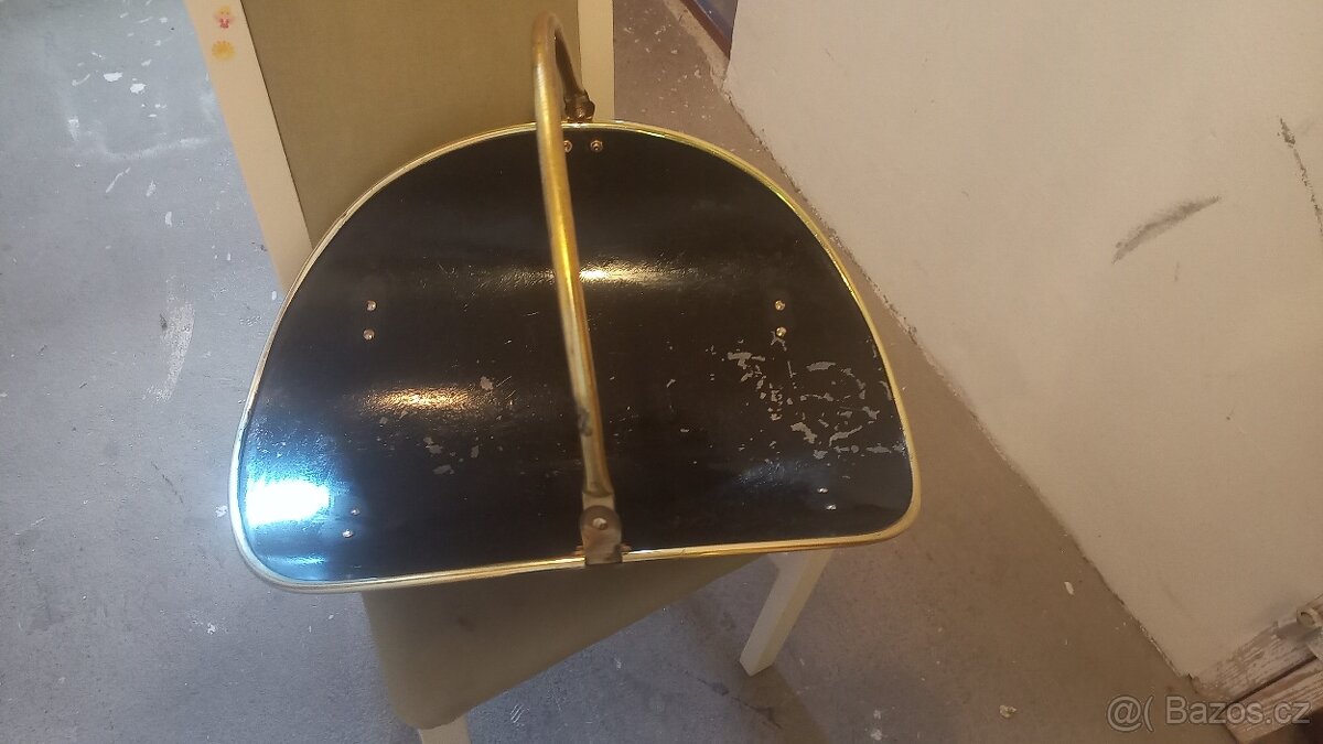 Stojan na dřevo ke krbu - 2