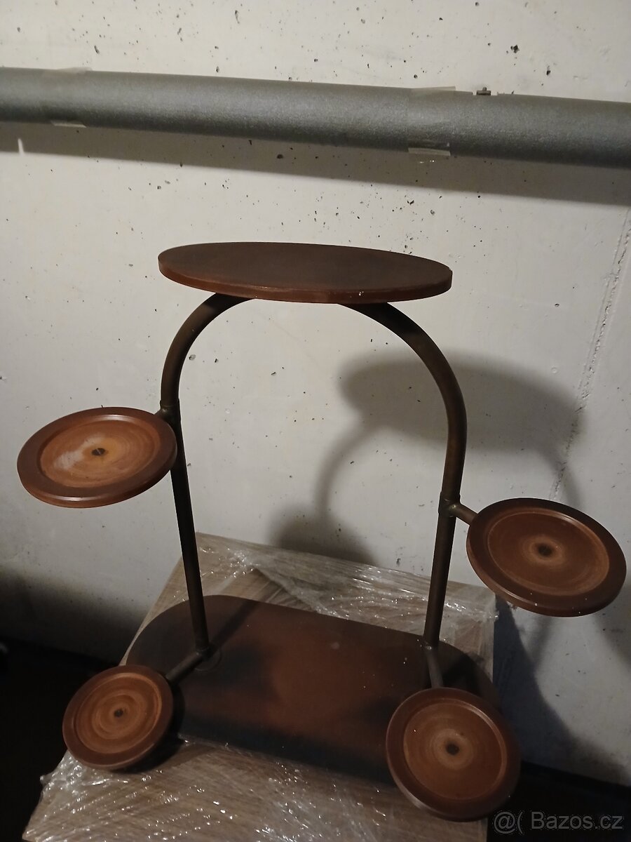 Stojan na květiny Retro - 2