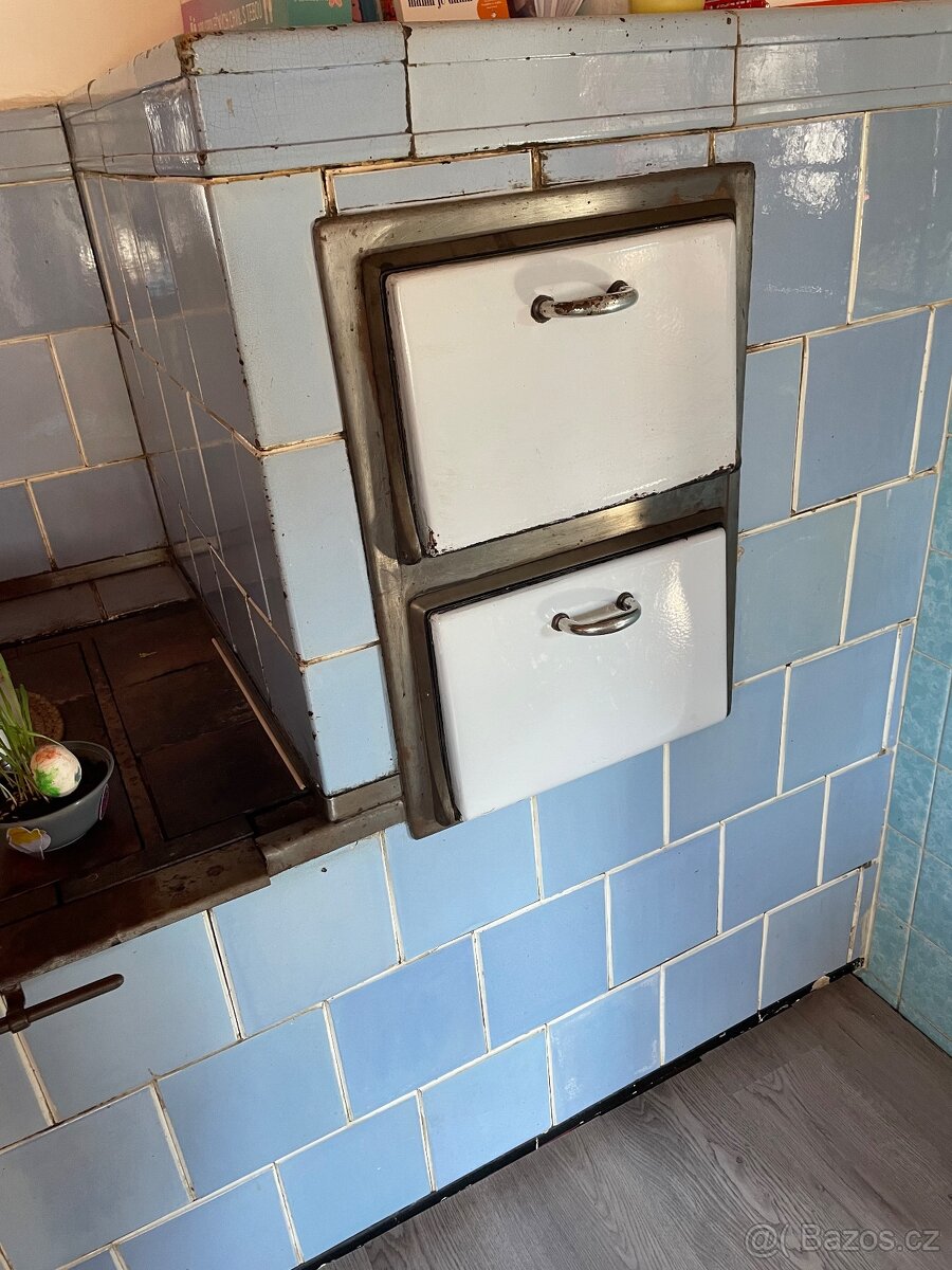 Starožitná kachlová kamna - 2