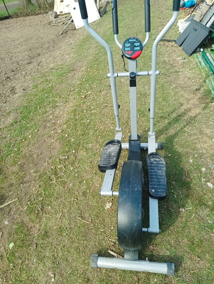 Eliptický trenažér - 2