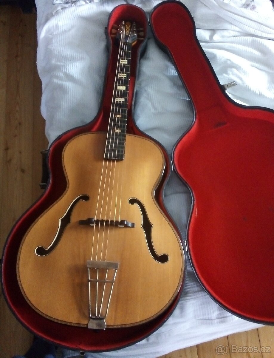Cremona, Brauer, Stará kytara,Gibson - 2