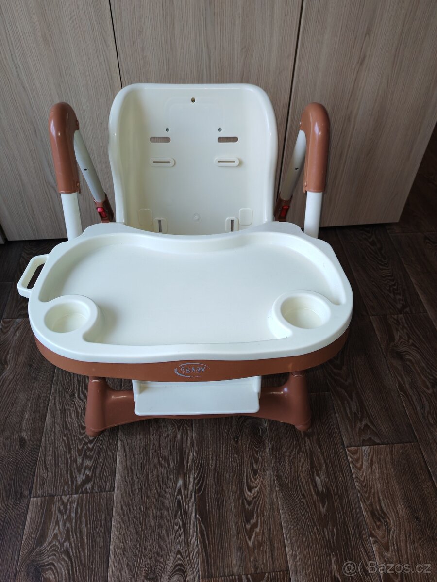 Jídelní židlička - 2