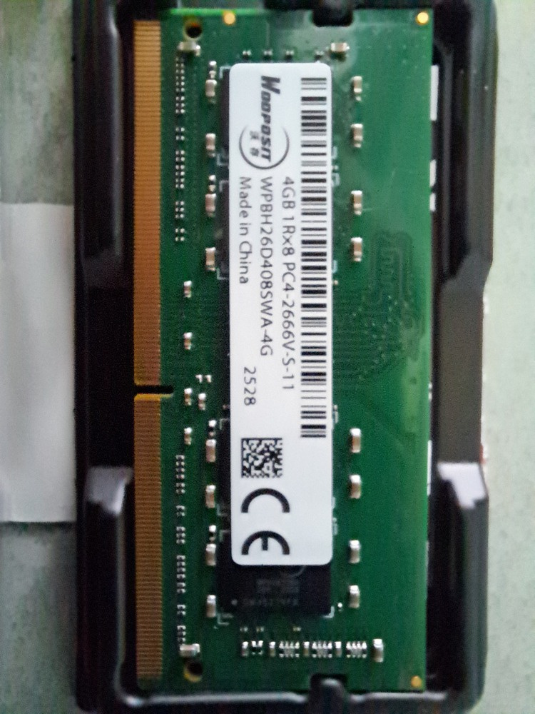 1× 4GB DDR4 SO-DIMM - 2
