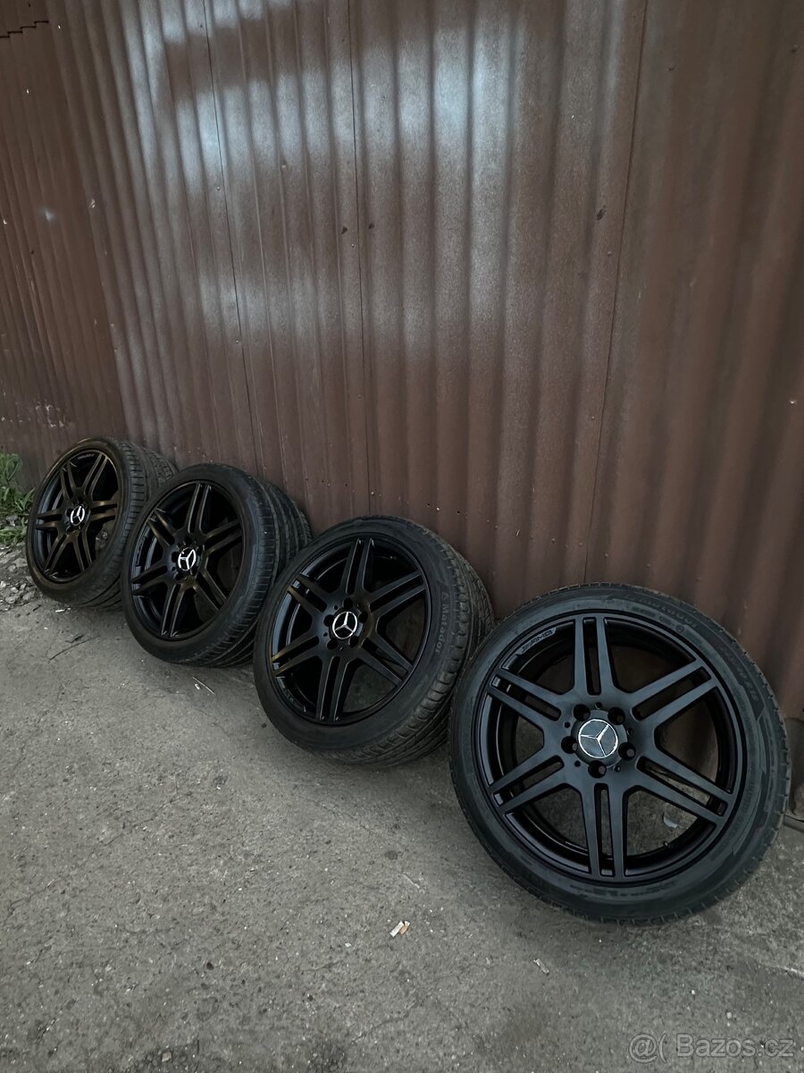 Alukola AMG R18 - 2
