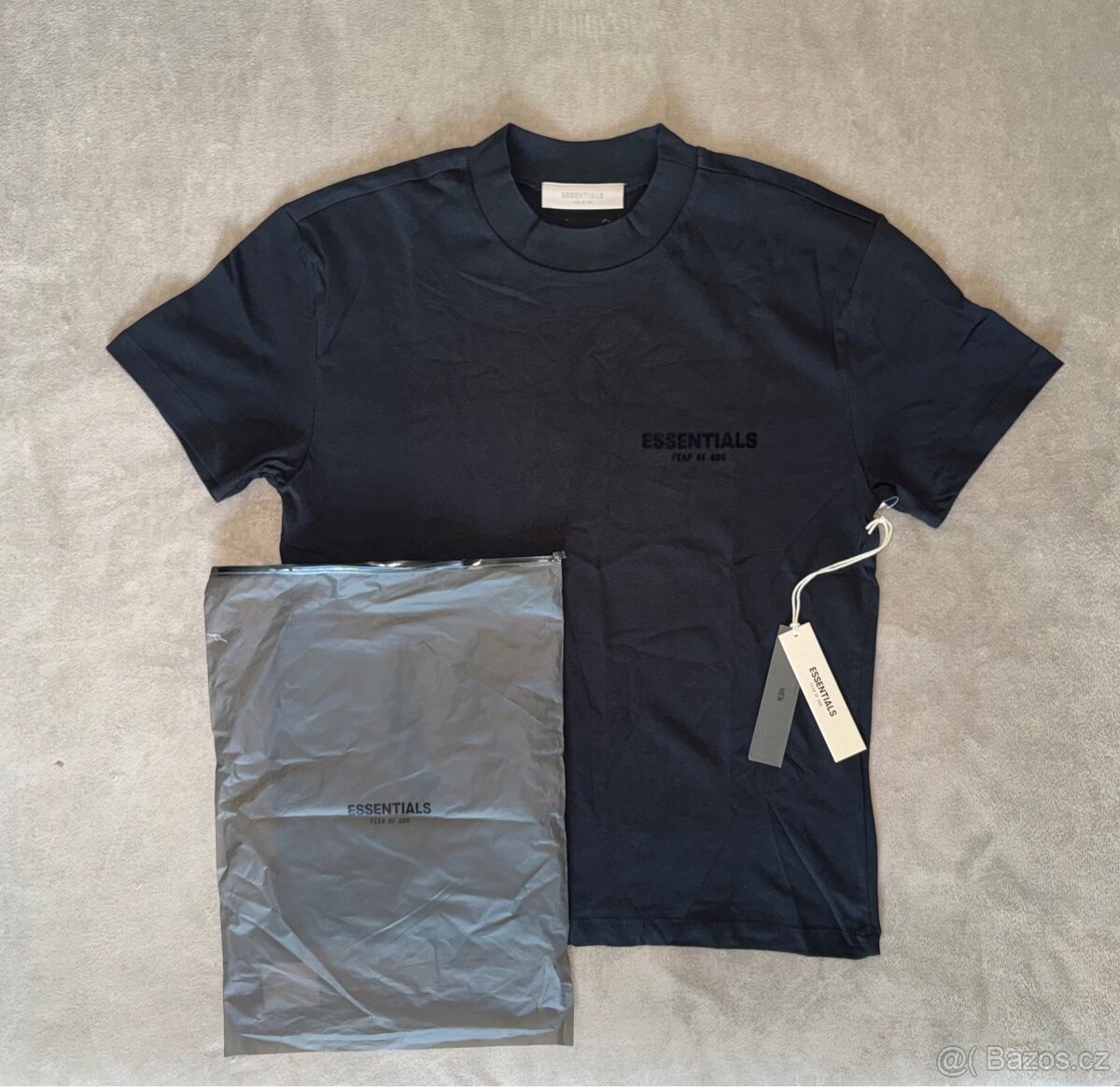 Essentials triko - 2