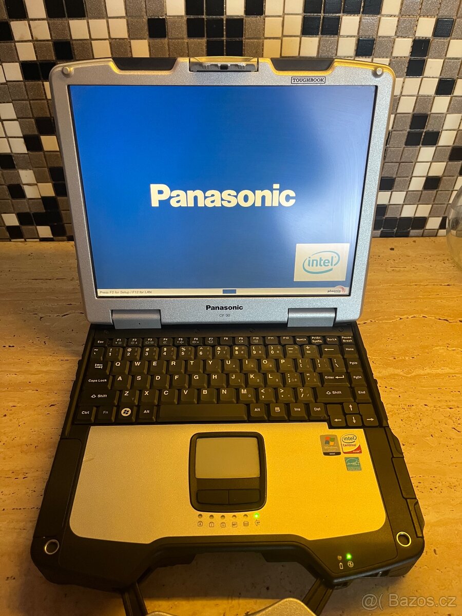 Panasonic Toughbook CF-30FTSAZN3 – odolný notebook - 2