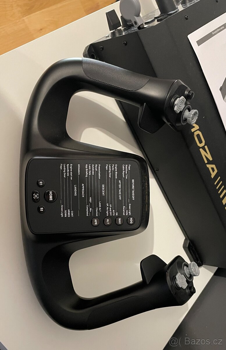 MOZA AY210 Yoke Force Feedback Base + Yoke – letecký simulát - 2