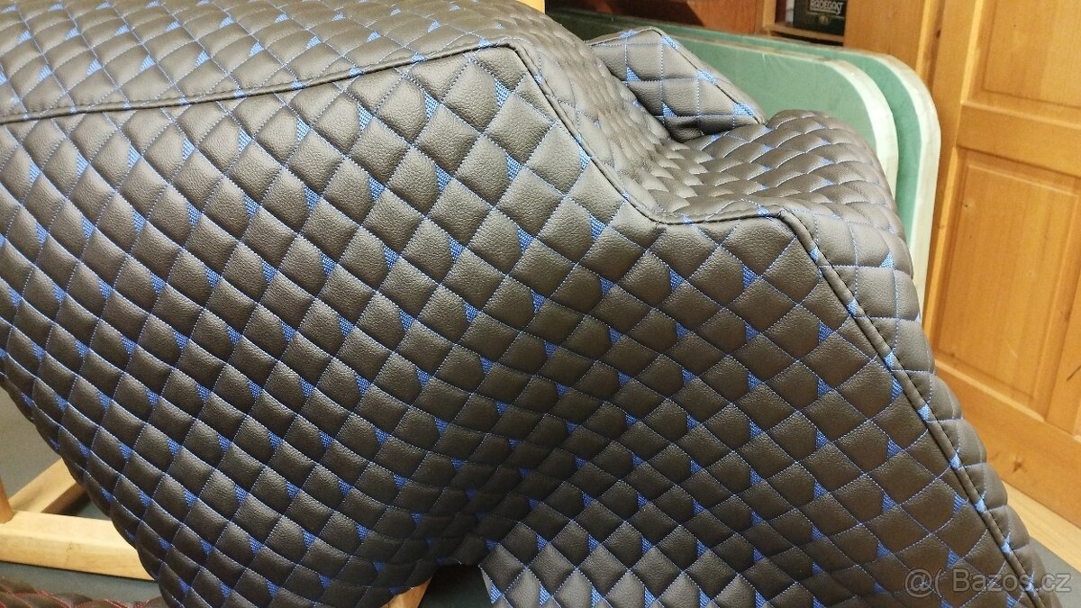 Čalounění blatníků Zetor - 2