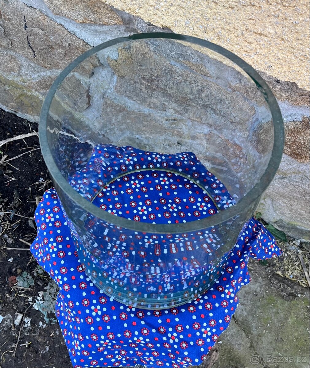 Skleněný válec - 2