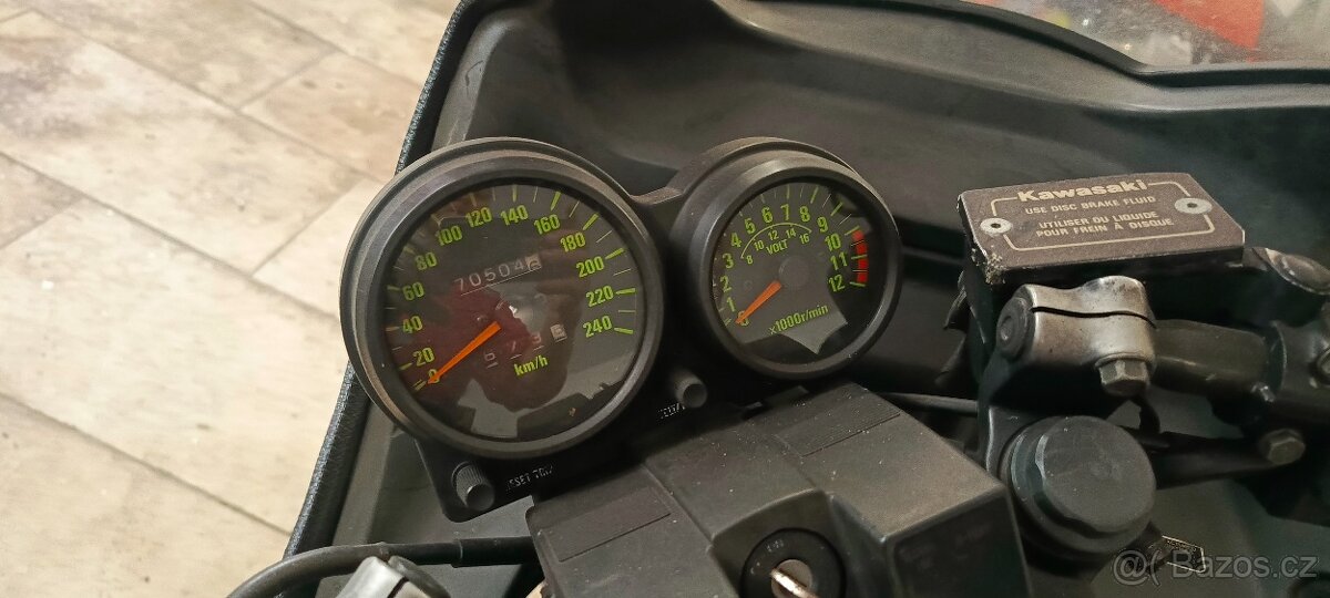 Kawasaki gpz 750 - 2