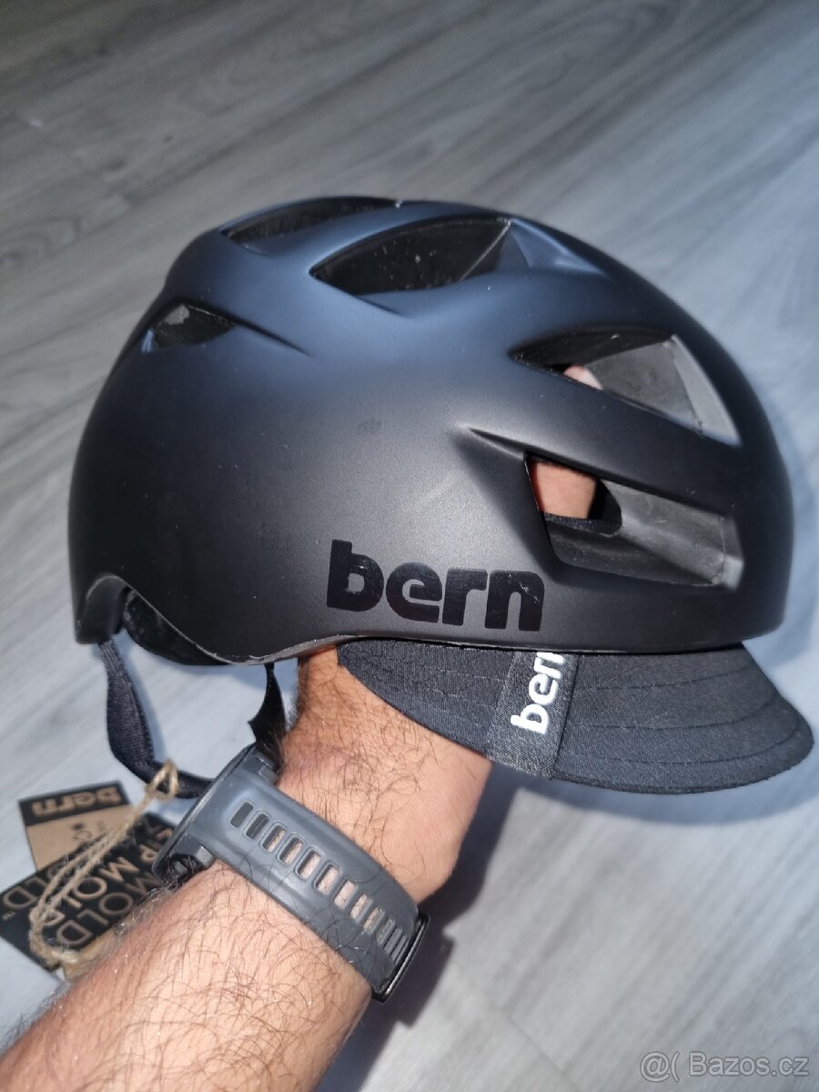 Cyklistická helma Bern Allston - 2