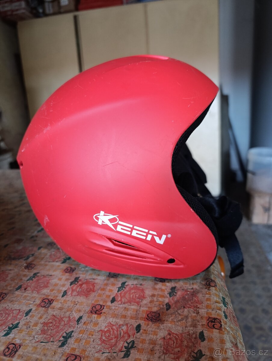 Dětská lyžařská helma XS (53-54), modrá a červená - 2