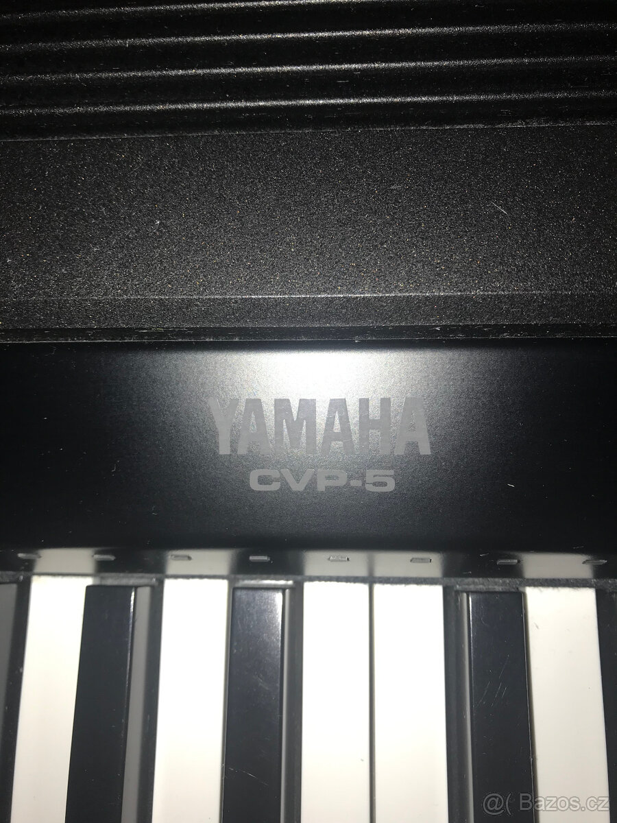 Digitální piano Yamaha CV5-5 - 2