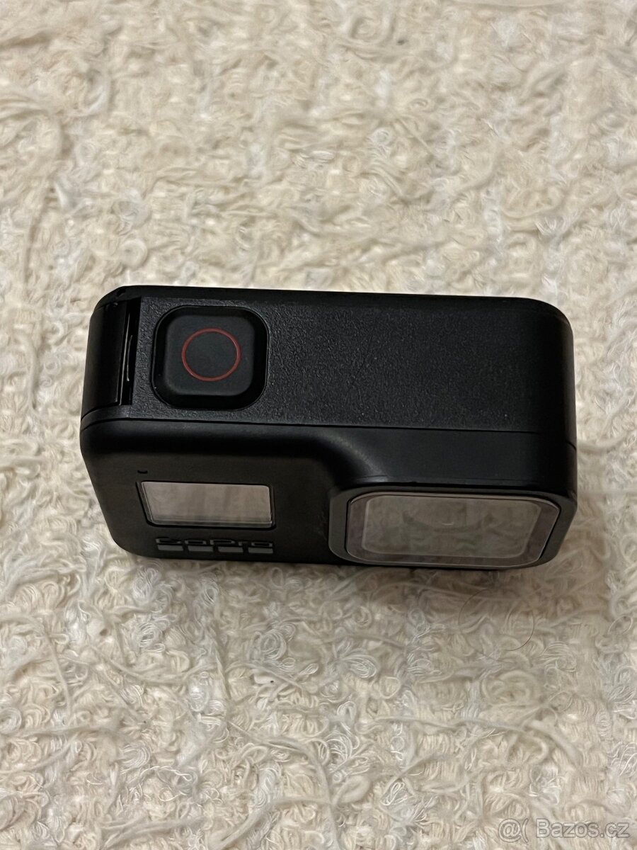 GoPro HERO 8 Black + plná výbava - 2
