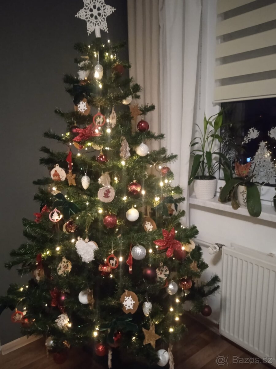 Umělý vánoční stromek - 2
