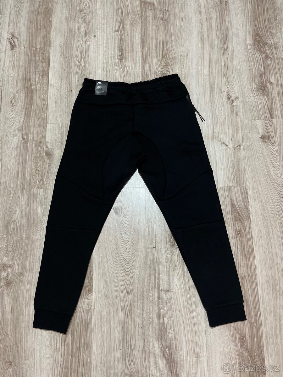 Nike Tech Fleece kalhoty L - 2