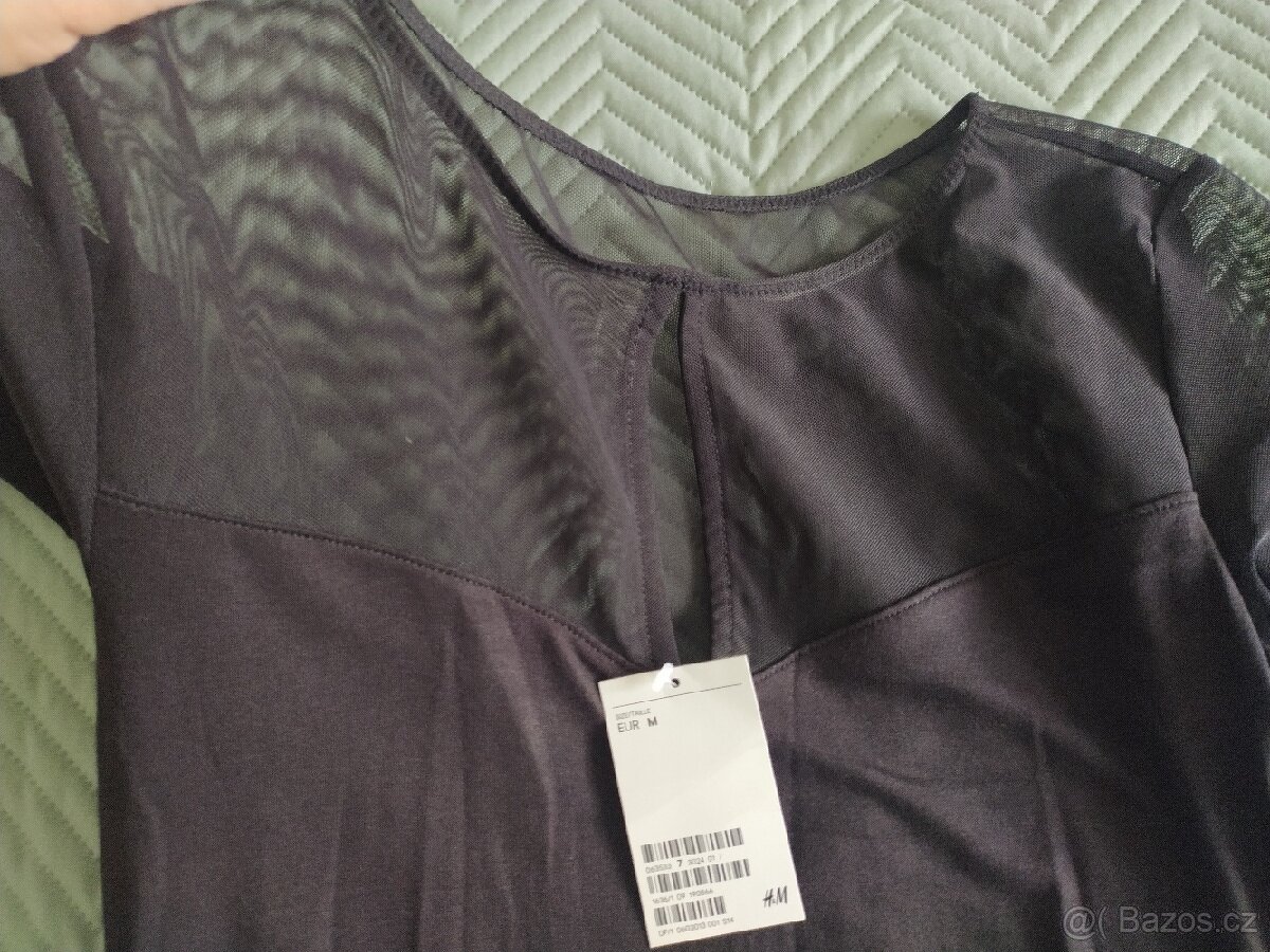 Nové dámské černé triko vel. M - 2