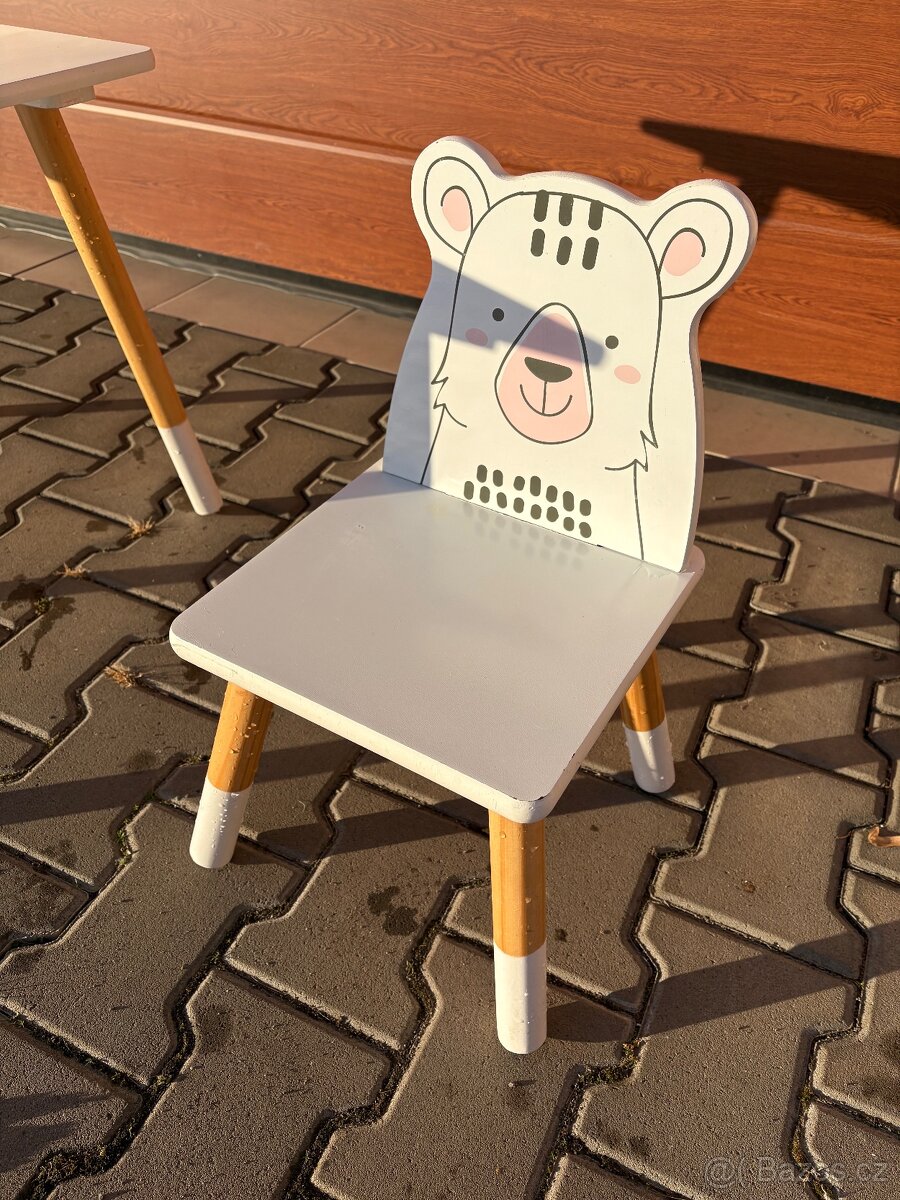 Dětský stoleček a židle - 2