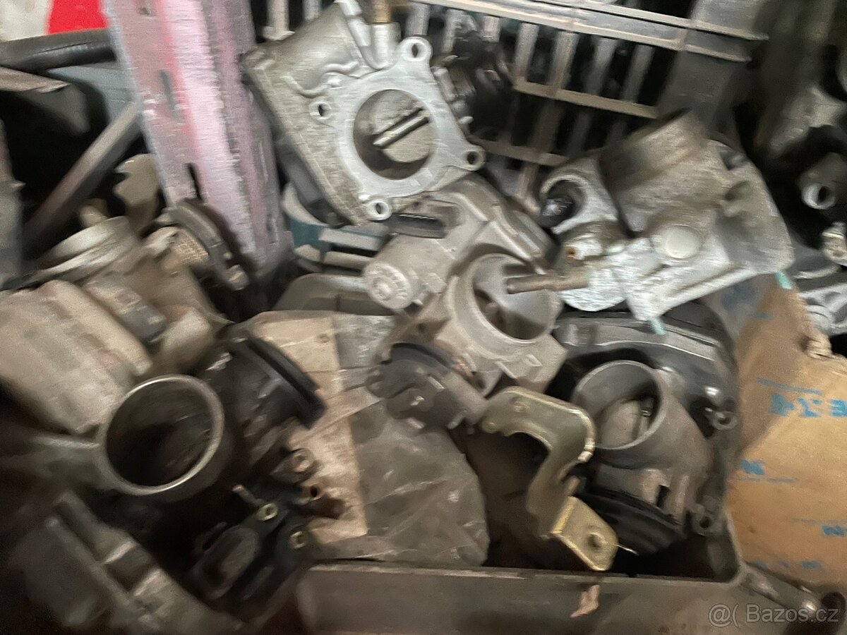 Škrtící klapky Felicia Fabia - 2