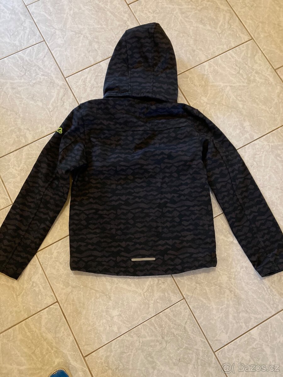 Softsheelová bunda vel. 152 - 2