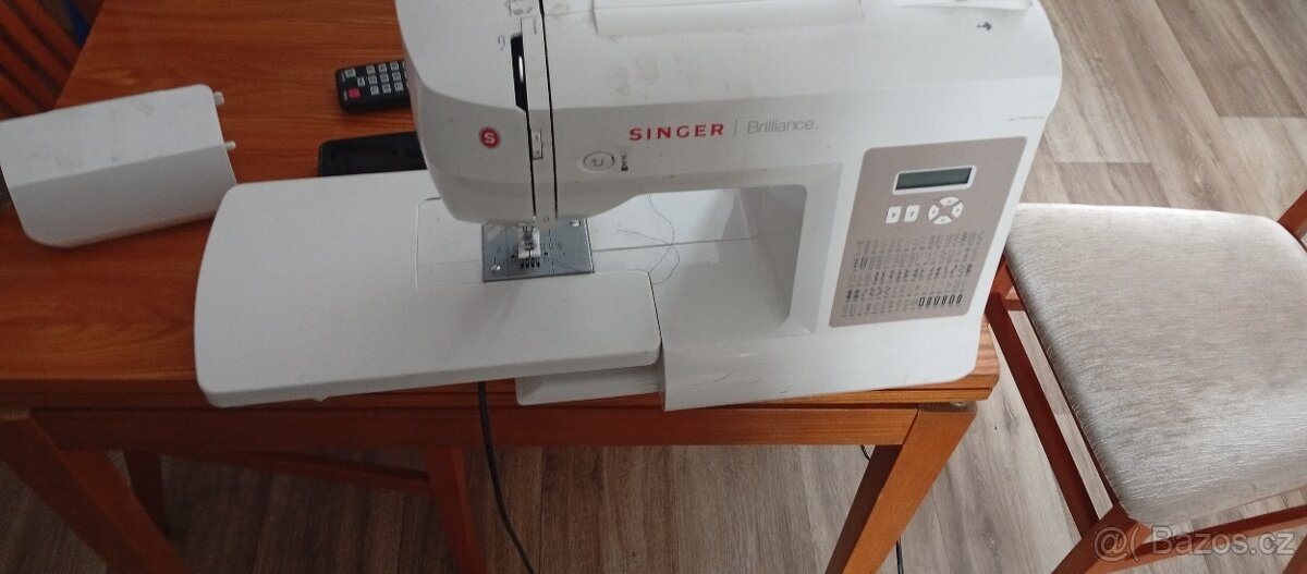 Šicí stroj Singer brilliance - 2