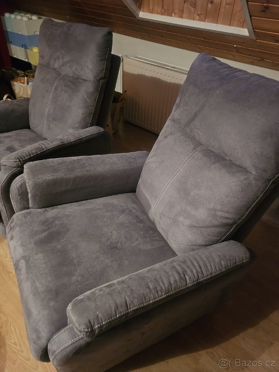 Elektrické křesla cena za kus - 2