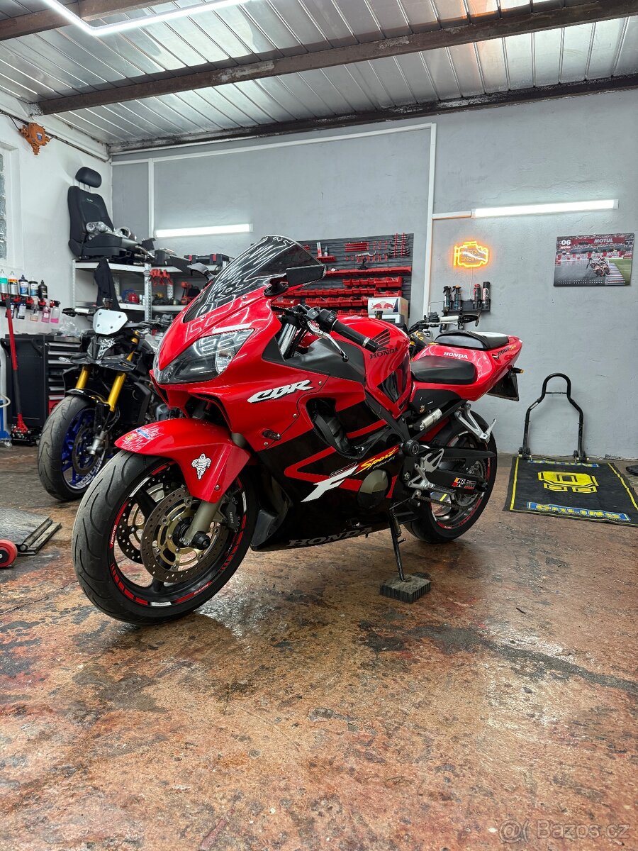 Honda Cbr 600 f - 2