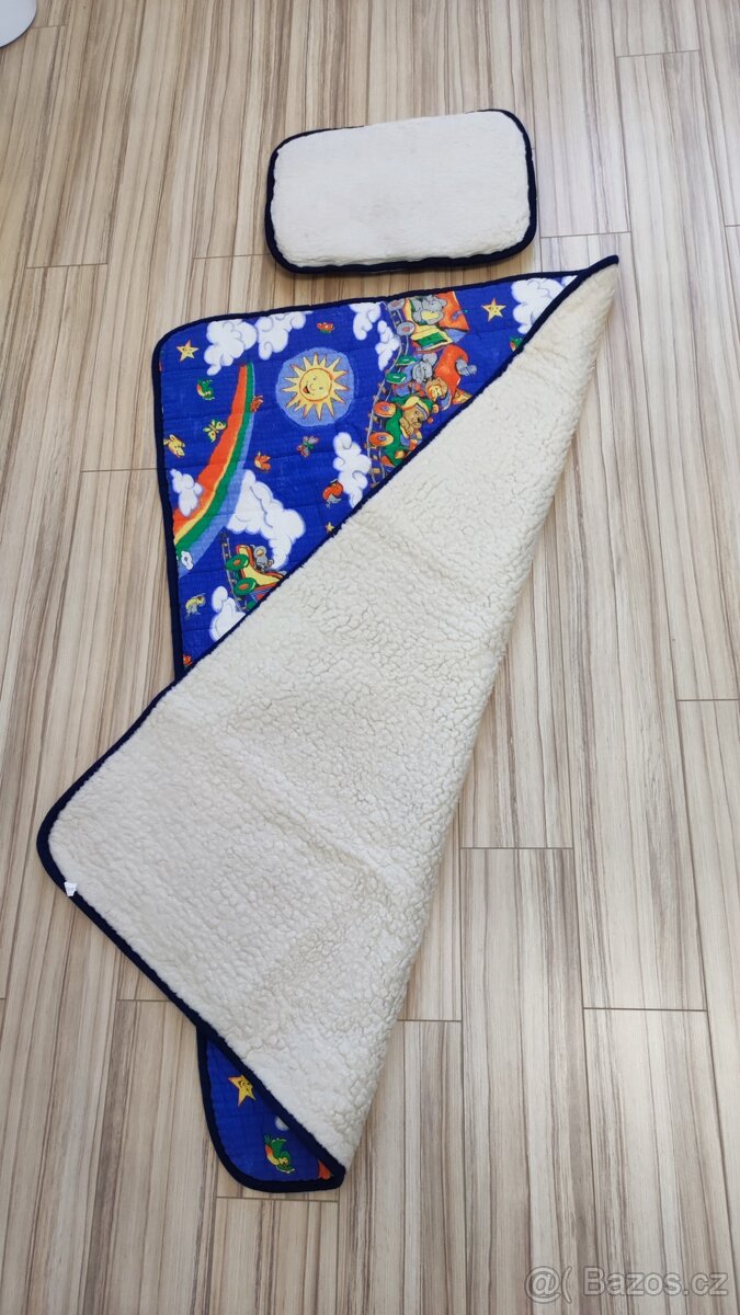 Dětská deka s polštářkem - 2