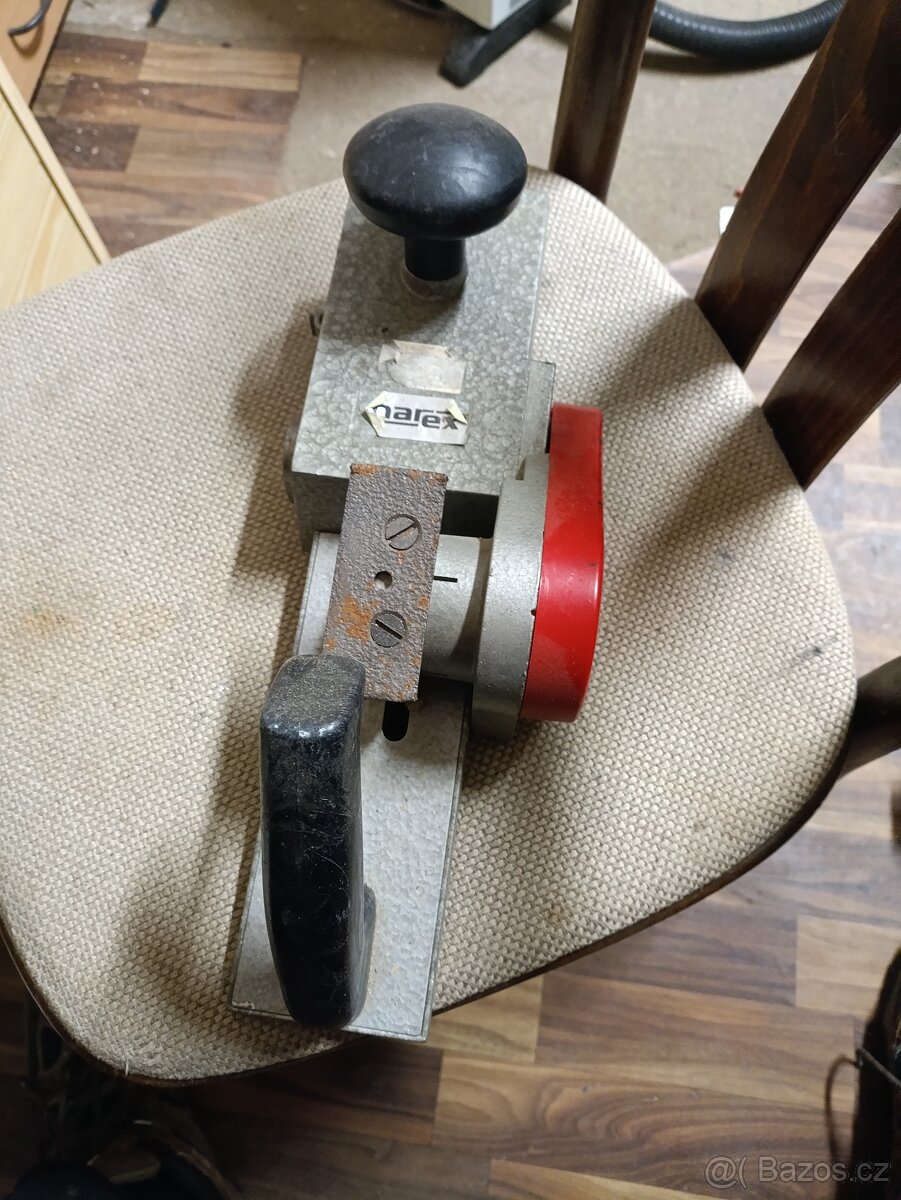 NAREX HR 75 hoblík na vrtačku - 2