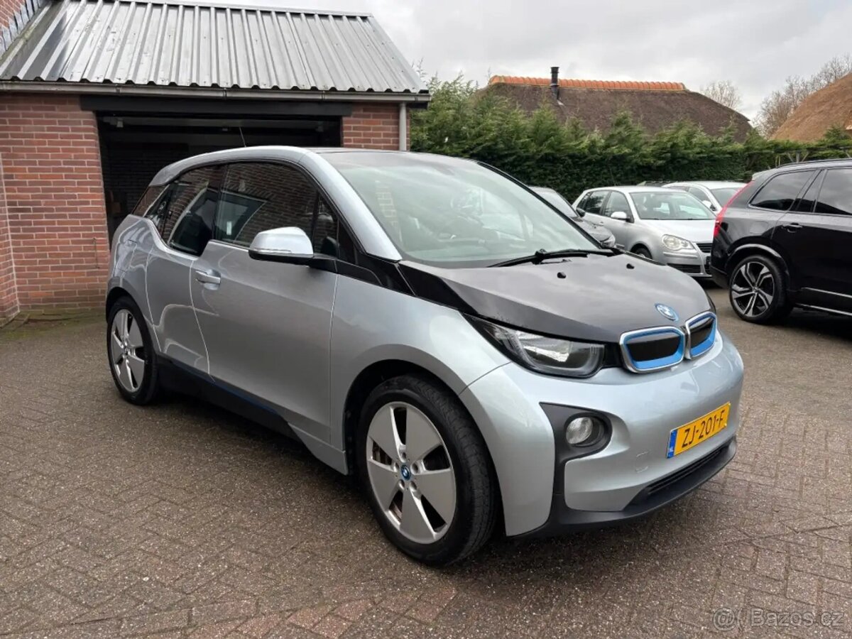 BMW i3 BASIS elektro 2014 TOP - 2
