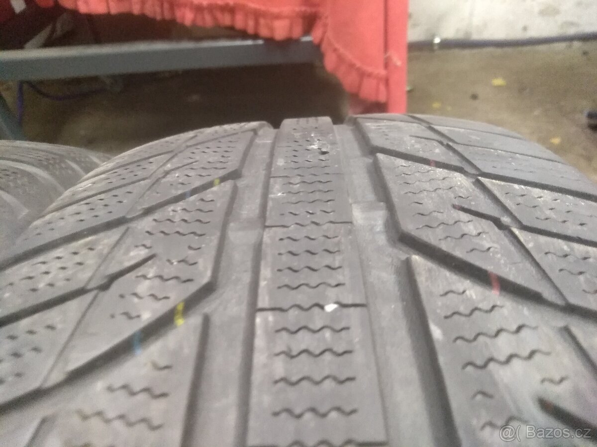 Toyo 195/65 R15 - 2