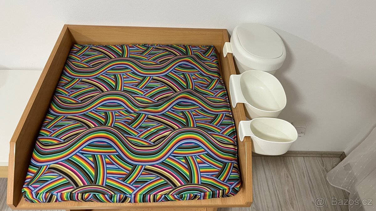 Přebalovací stůl - 2