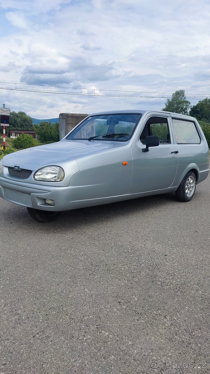 Reliant Robin mk3 - 2