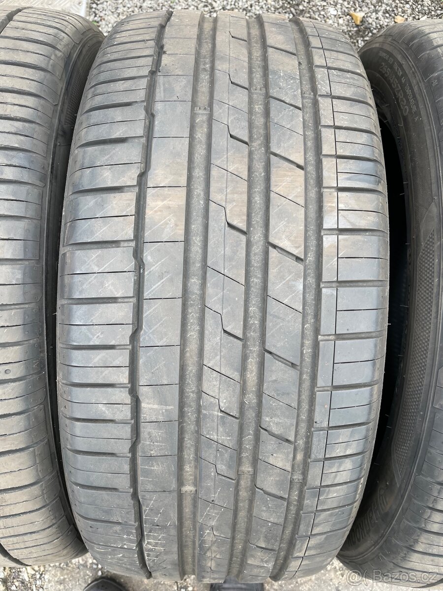 Hankook 265/45/20r - 2