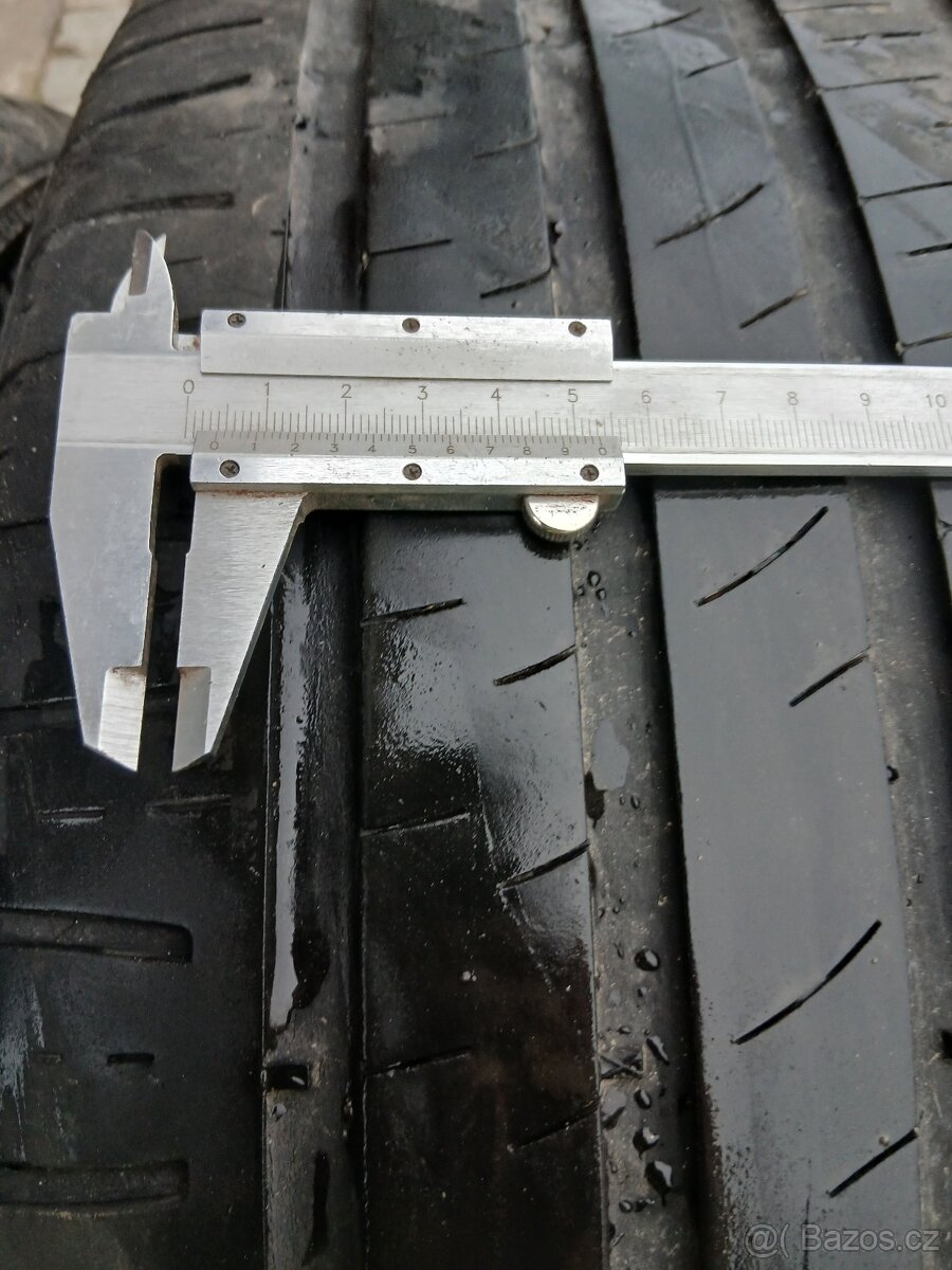 235/55 R19 105 Y XL - 2