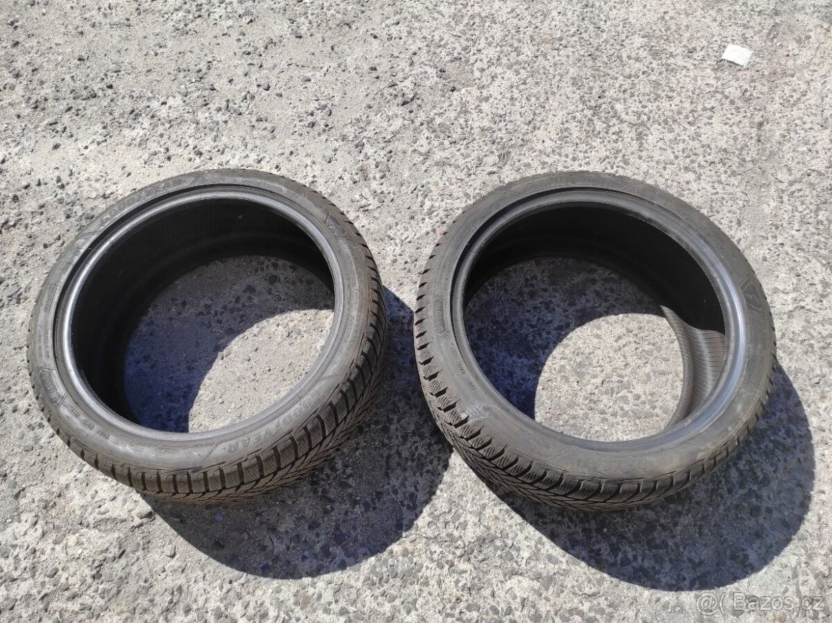 Zimni Pneu 2x GoodYear UltraGrip Performance 245/40/19 - 2