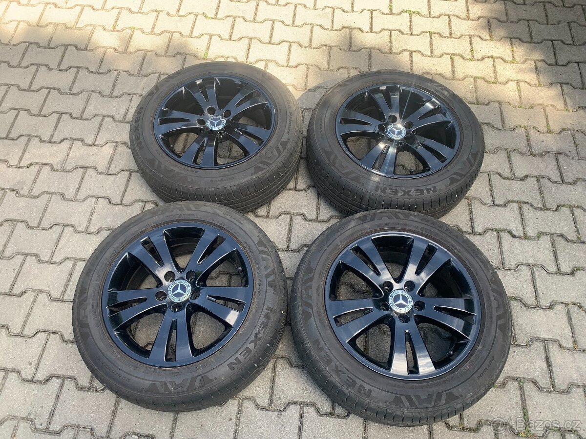 MB Vito Viano 17" - 2