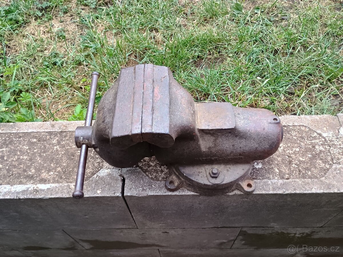 Svěrák York 150 - 2