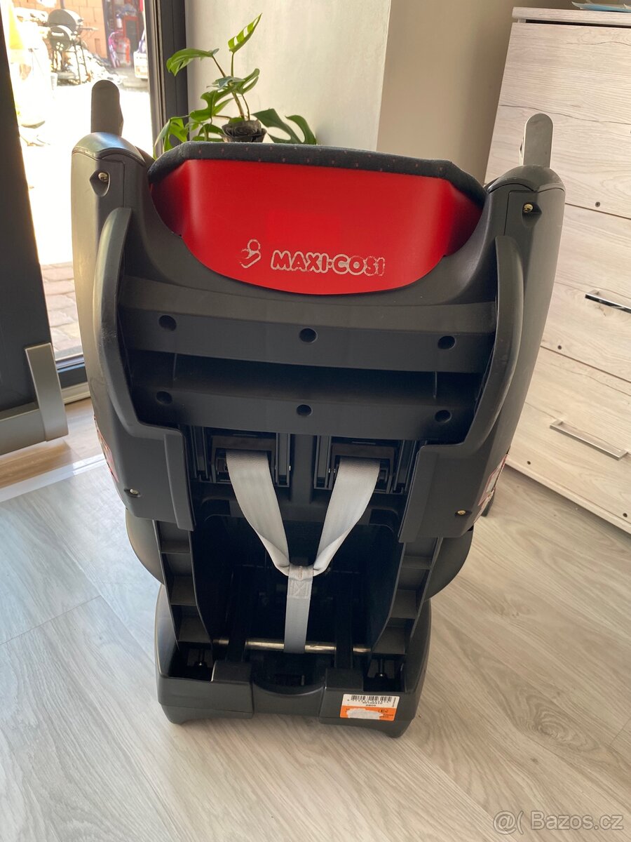 Autosedačka MAXI-COSI - 2