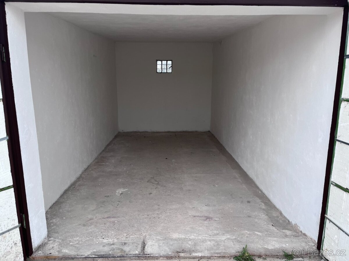 Garáž Veselí nad Moravou Hutník - 2