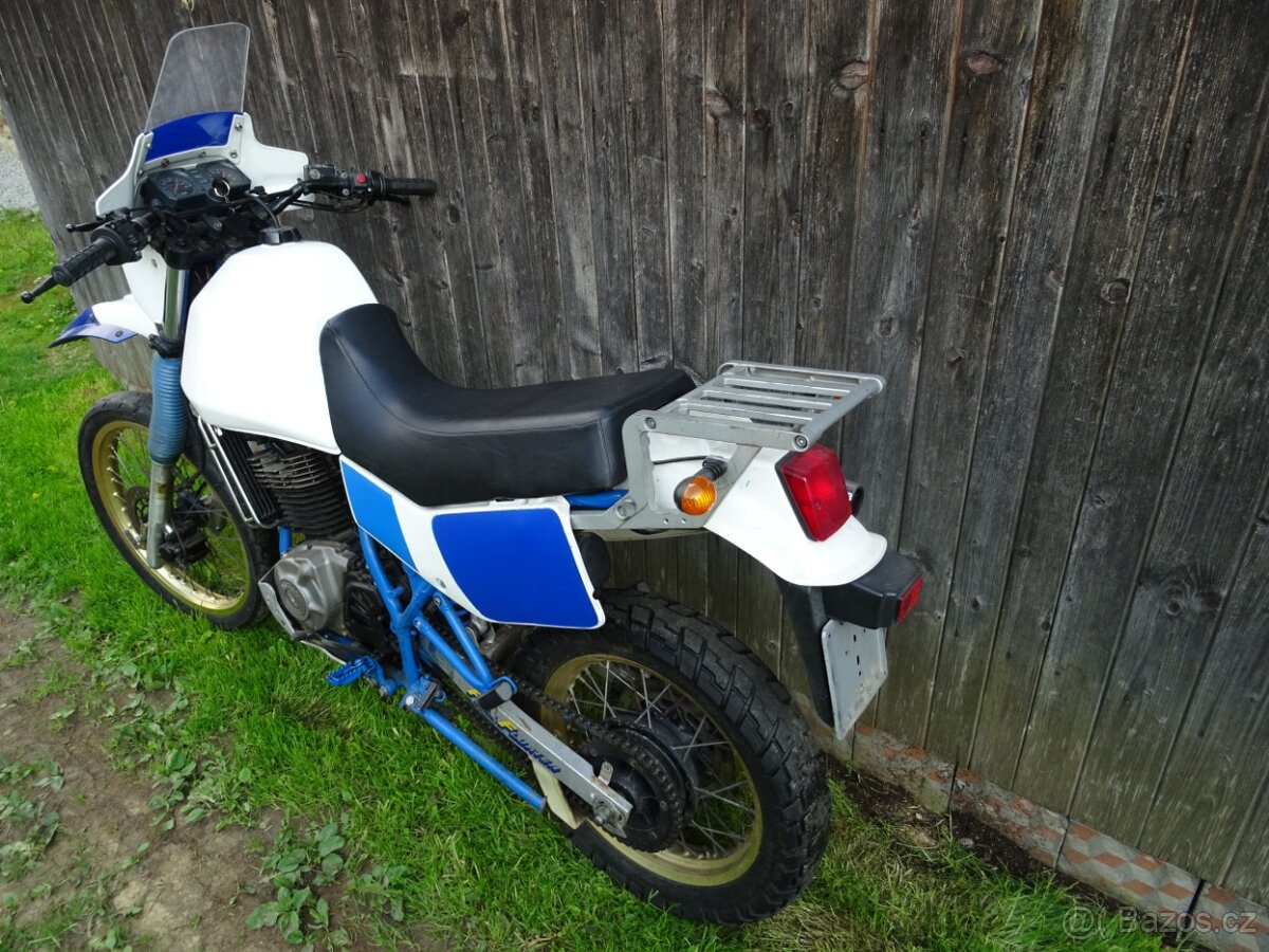 SUZUKI DR 600 - 2