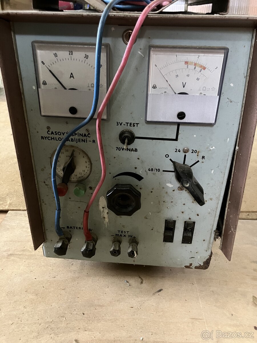 Profi nabíječka NABÍJEČ NB 22A - 2