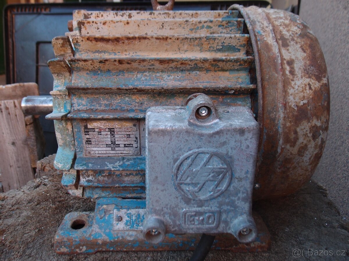Prodám elektromotor MEZ 5,5kw 960 ot. 380V - 2