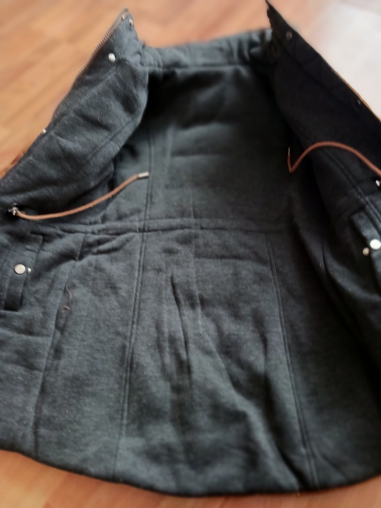 OBOUSTRANNÁ BUNDA - 2